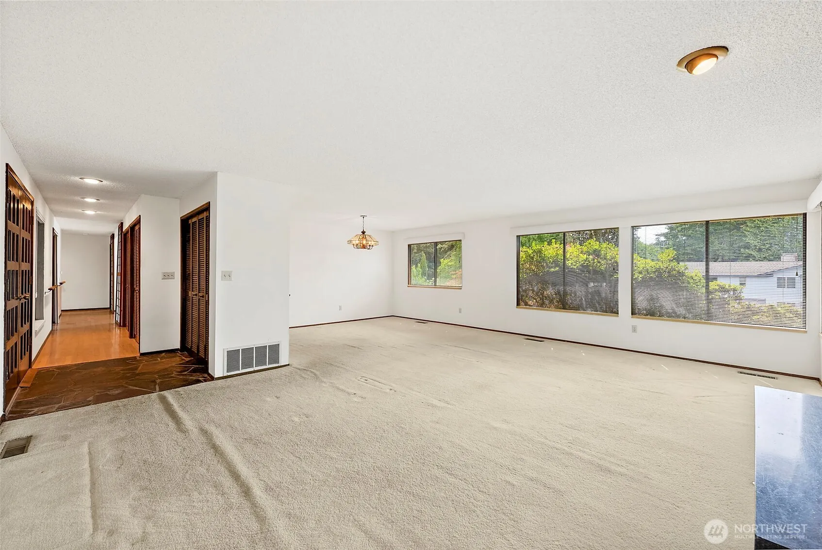 24324 138th Avenue SE, Kent, WA 98042