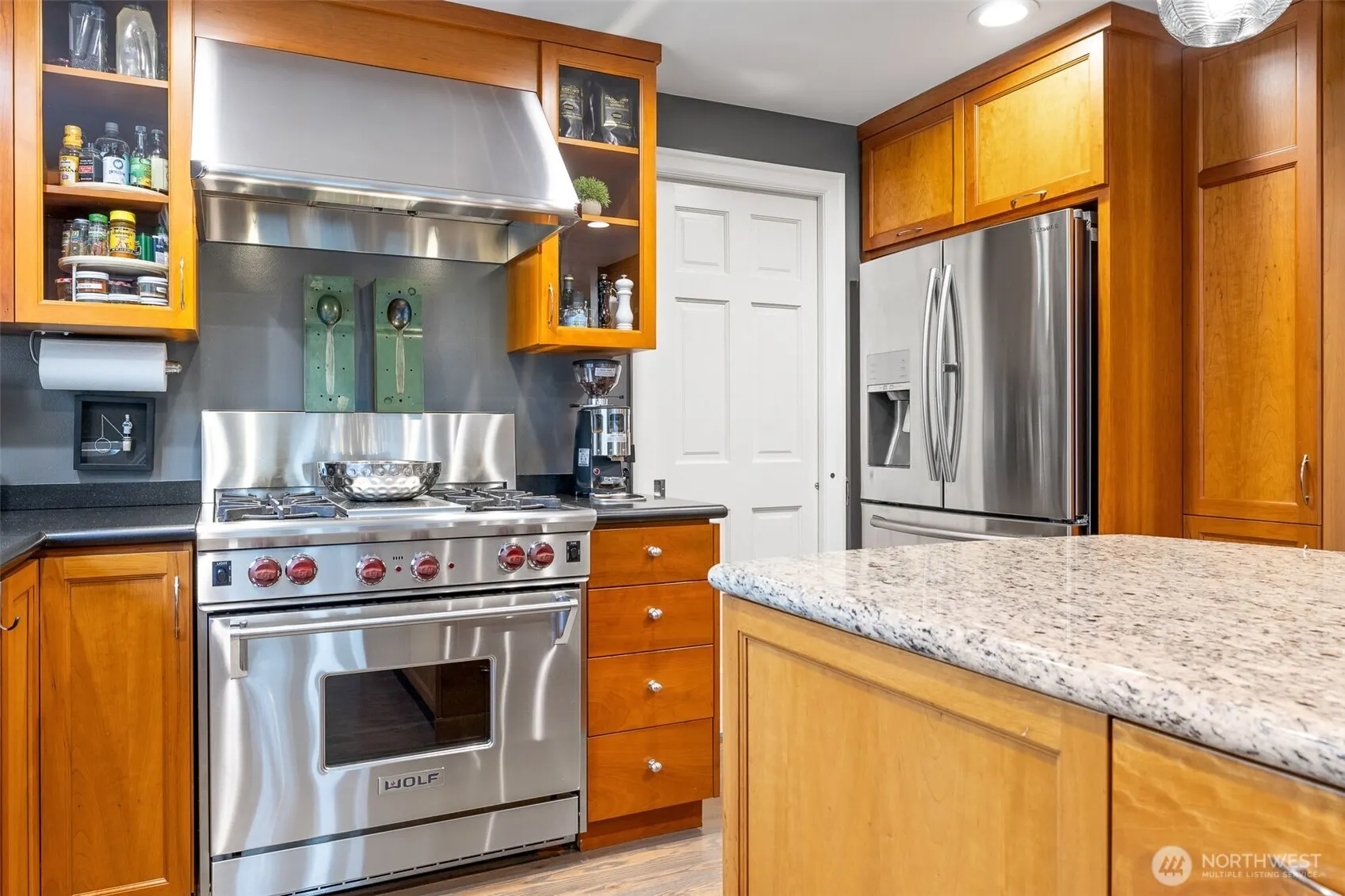 20230 NE 38th Court , Sammamish, WA 98074
