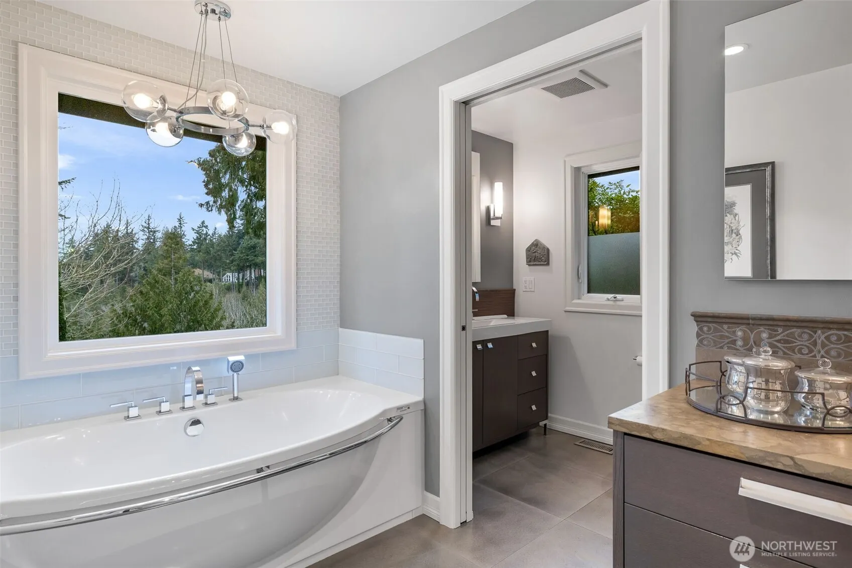 20230 NE 38th Court , Sammamish, WA 98074