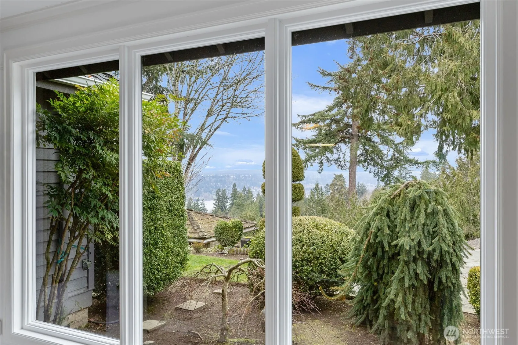 20230 NE 38th Court , Sammamish, WA 98074