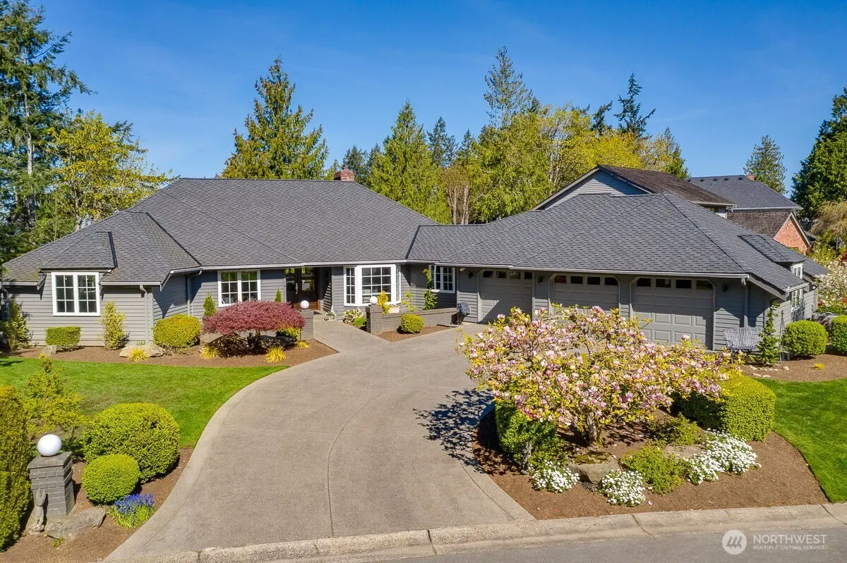 20230 NE 38th Court , Sammamish, WA 98074