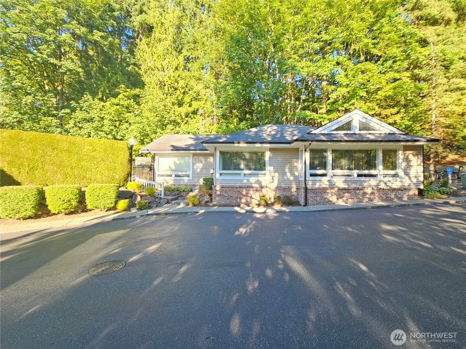 16101 Bothell Everett Hwy #D103, Mill Creek, WA 98012