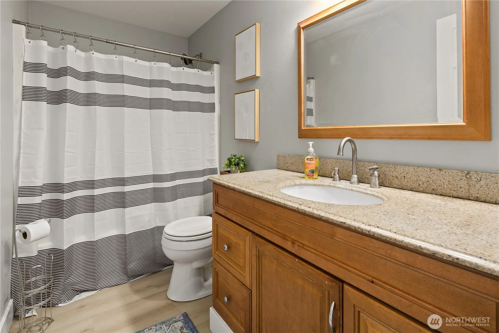 29521 215th Avenue SE, Kent, WA 98042