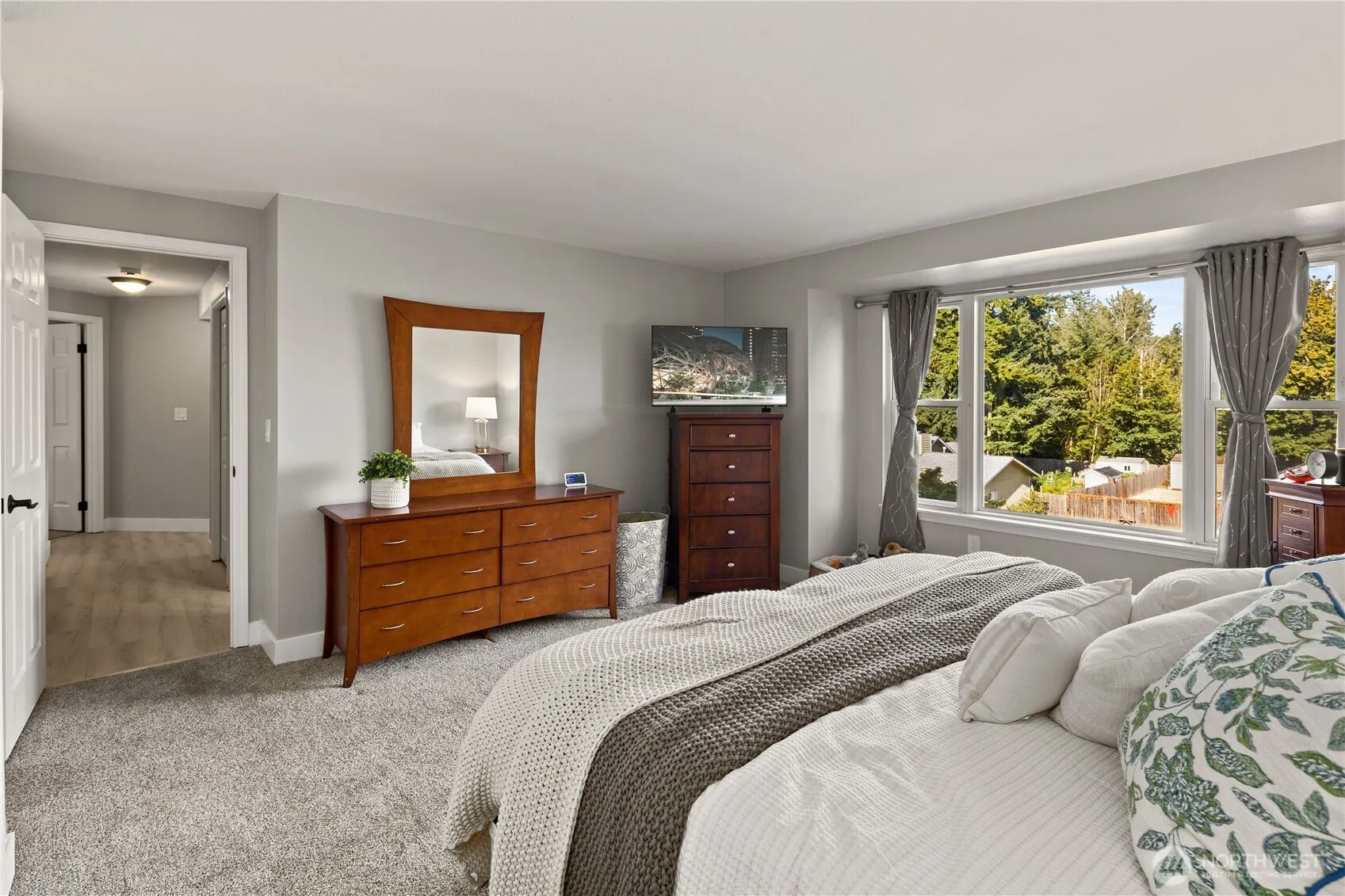 29521 215th Avenue SE, Kent, WA 98042