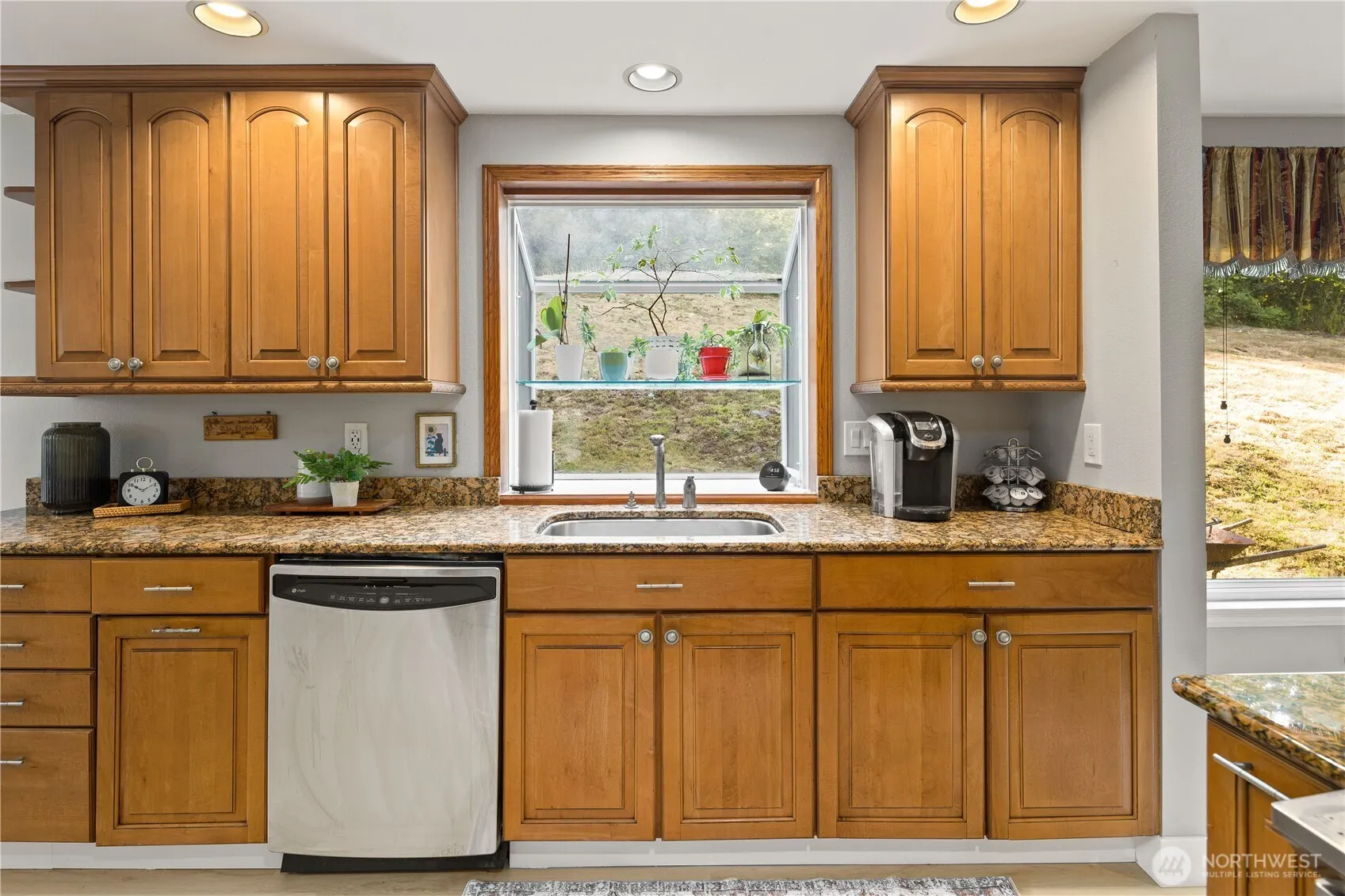 29521 215th Avenue SE, Kent, WA 98042