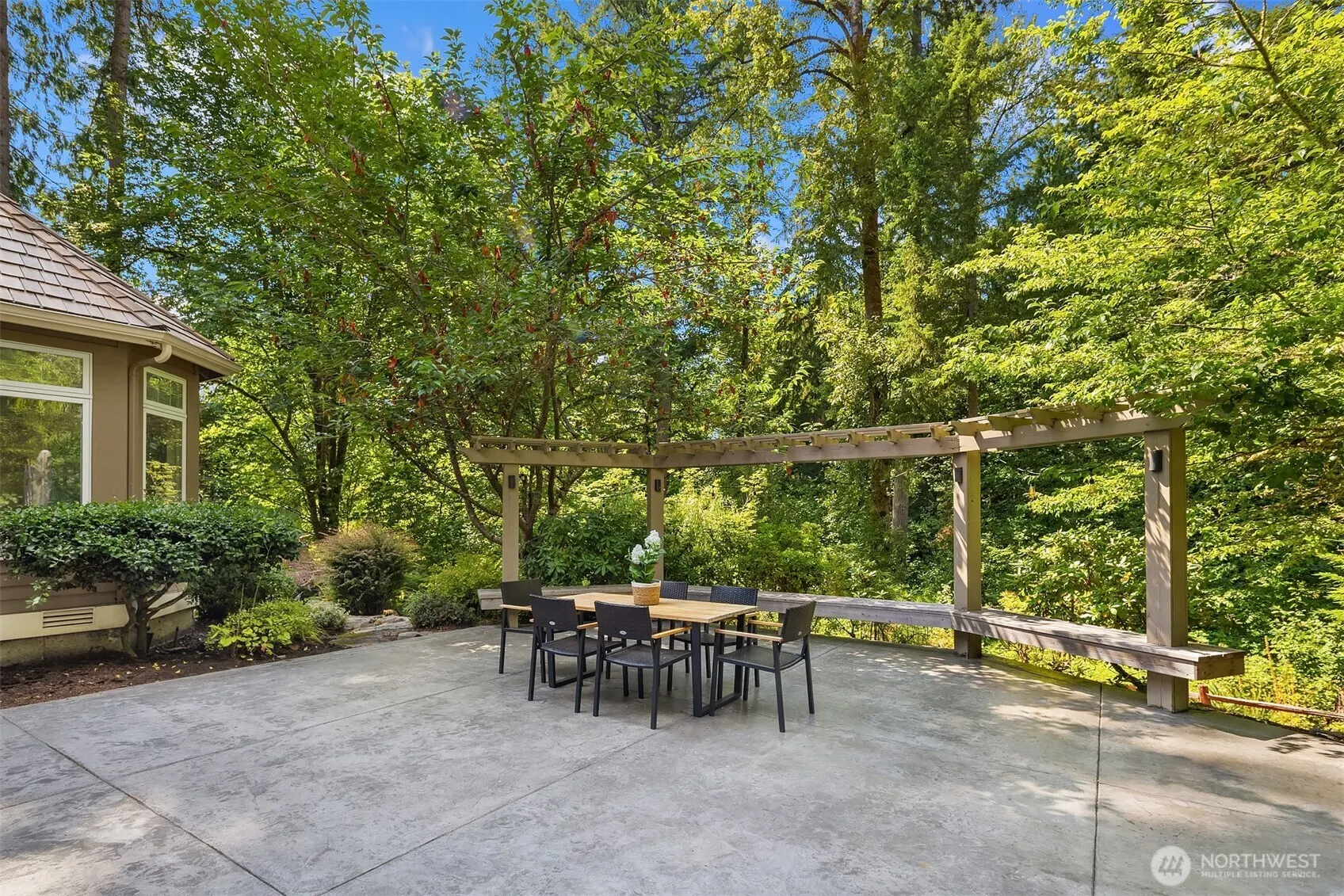 20546 NE 126th Way , Woodinville, WA 98077