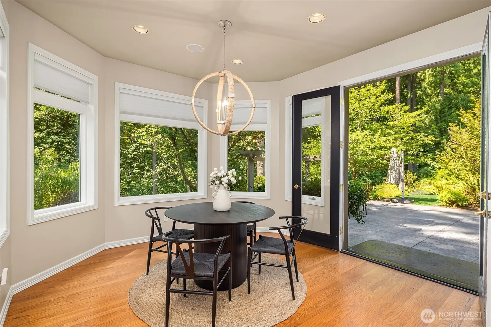 20546 NE 126th Way , Woodinville, WA 98077