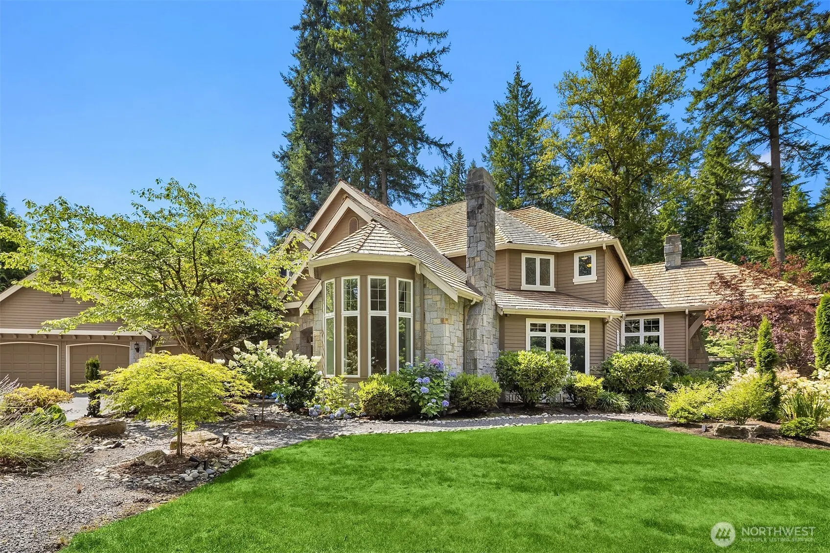 20546 NE 126th Way , Woodinville, WA 98077