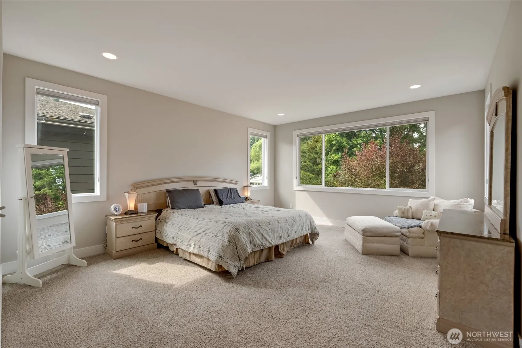 20025 6th Drive SE, Bothell, WA 98012