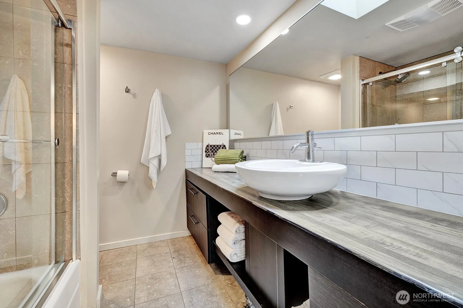 13896 NE 66th Street #586, Redmond, WA 98052