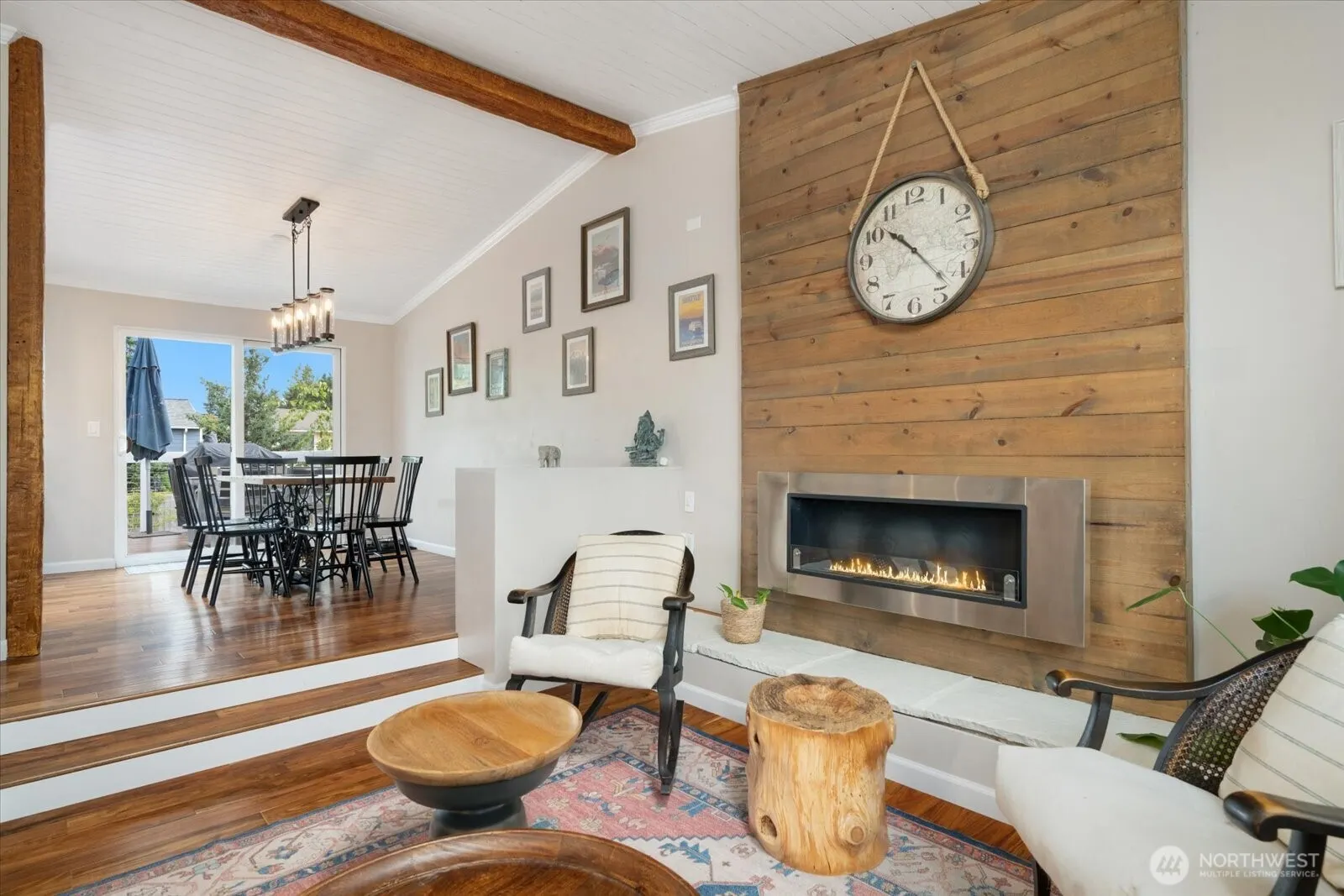 9008 NE 138 Place , Kirkland, WA 98034