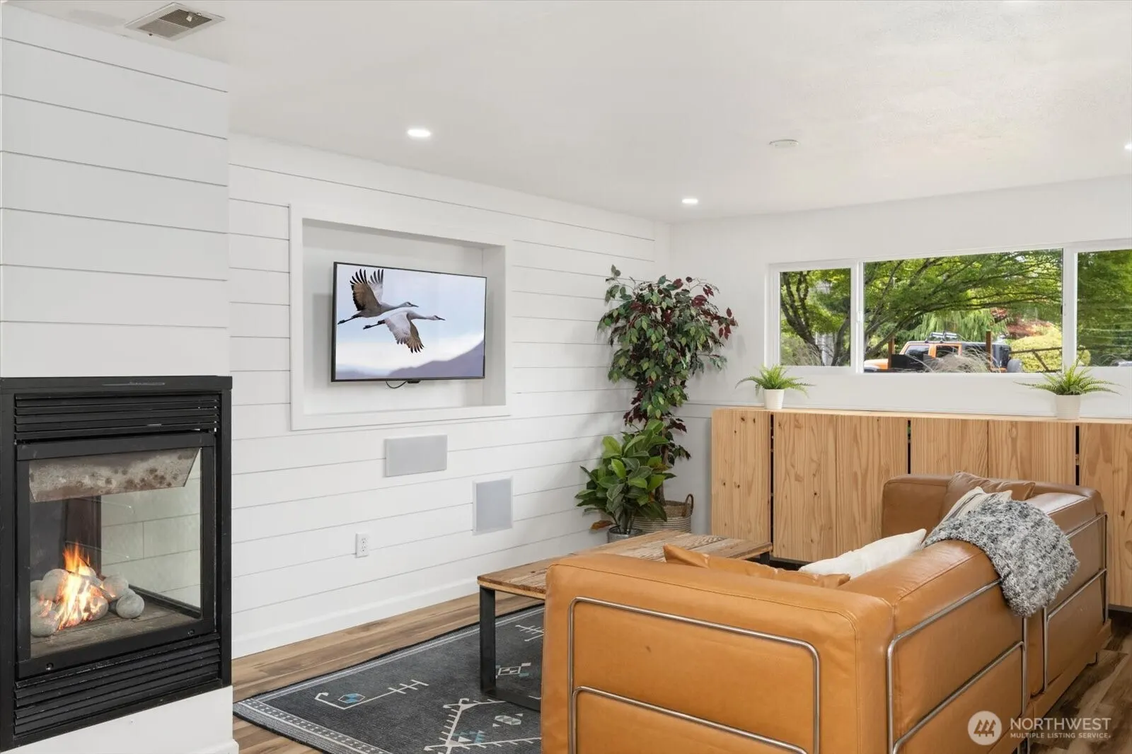 9008 NE 138 Place , Kirkland, WA 98034