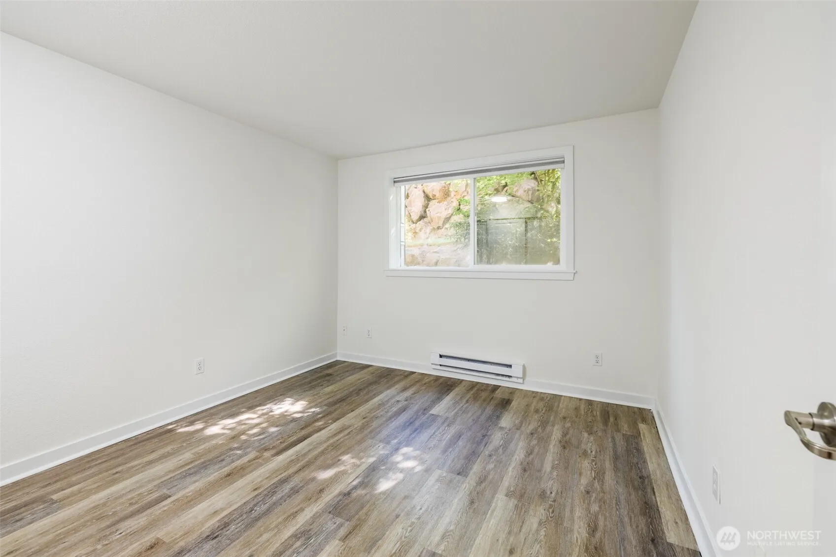16101 Bothell Everett Hwy #E103, Mill Creek, WA 98012