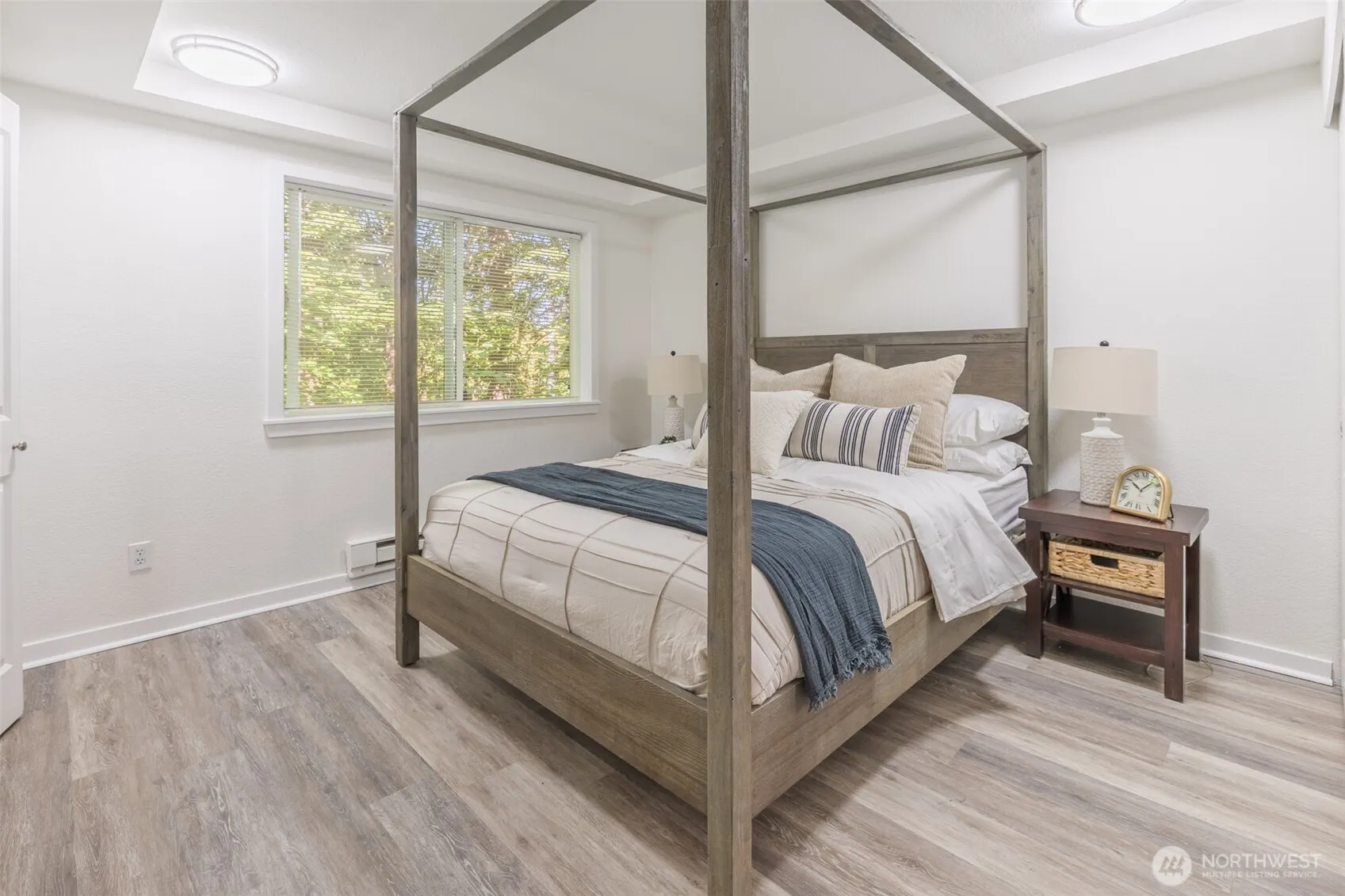 16101 Bothell Everett Hwy #E103, Mill Creek, WA 98012