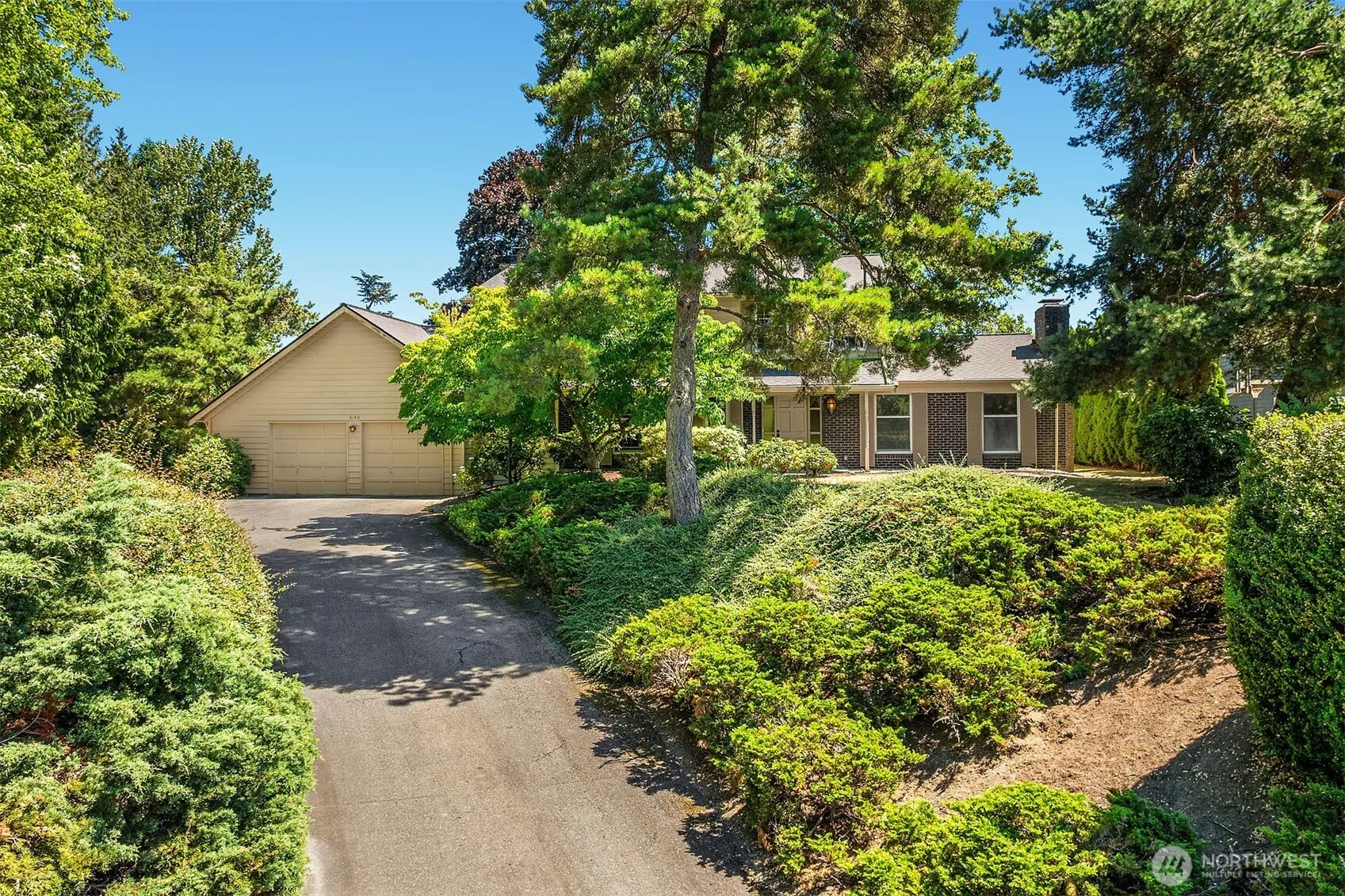 6140 130th Avenue NE, Kirkland, WA 98033