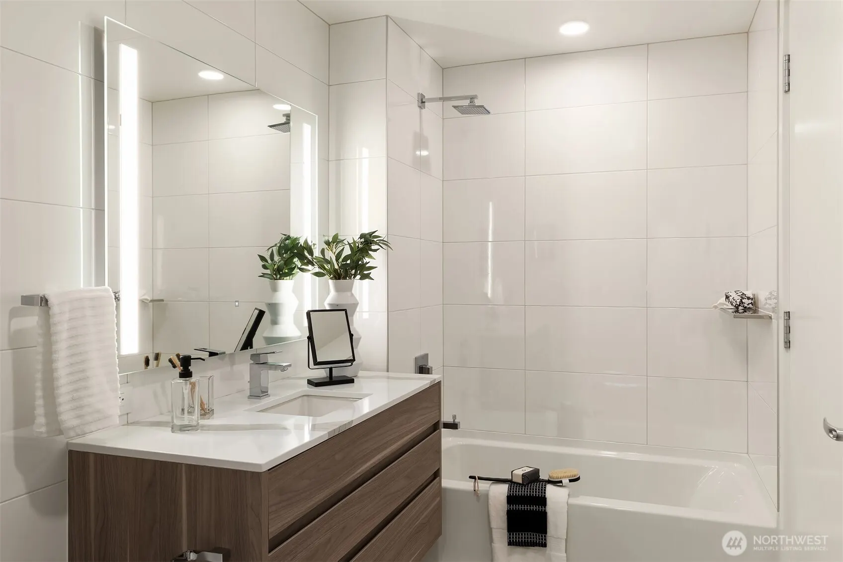 10232 NE 10th Street #509, Bellevue, WA 98004
