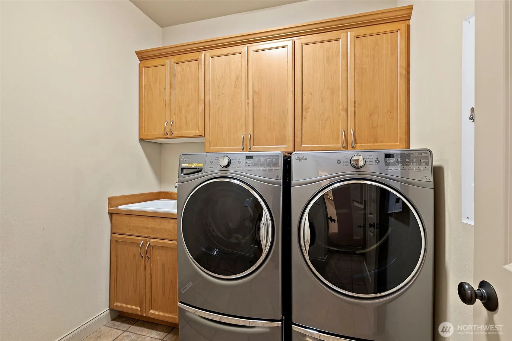 9351 222nd Ave NE, Redmond, WA 98053