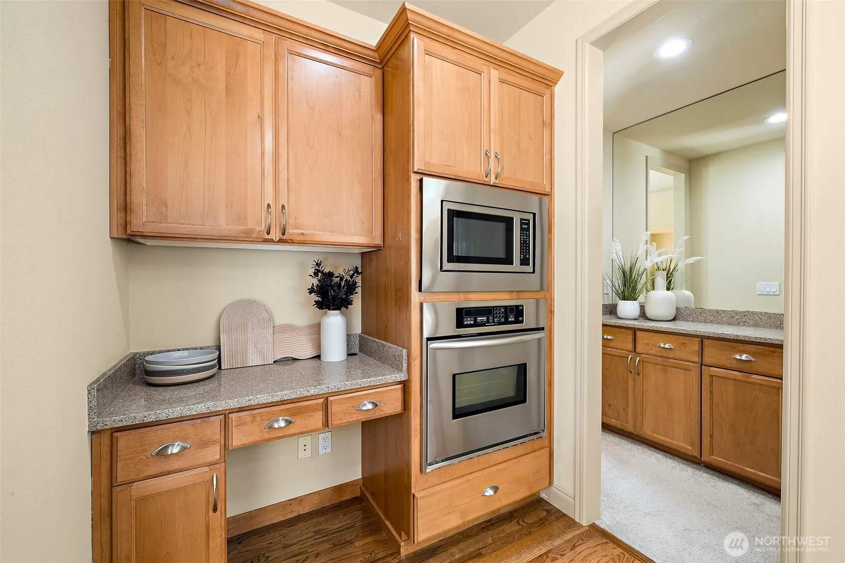 9351 222nd Ave NE, Redmond, WA 98053