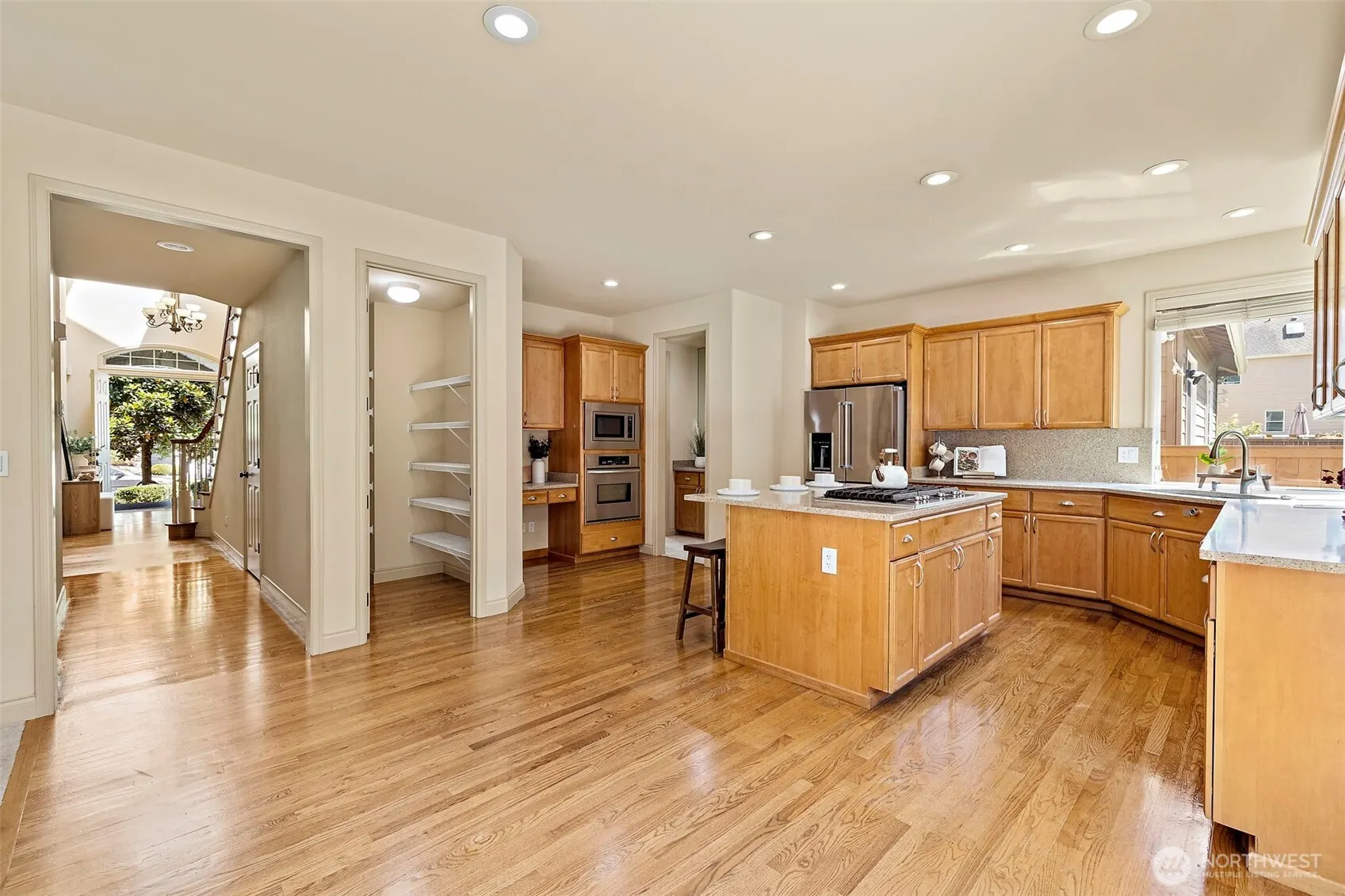 9351 222nd Ave NE, Redmond, WA 98053