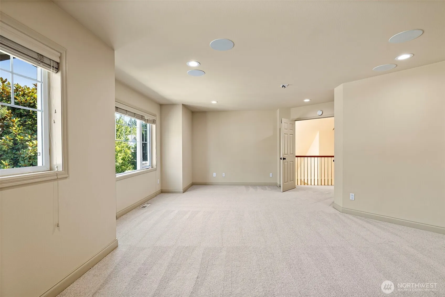 9351 222nd Ave NE, Redmond, WA 98053