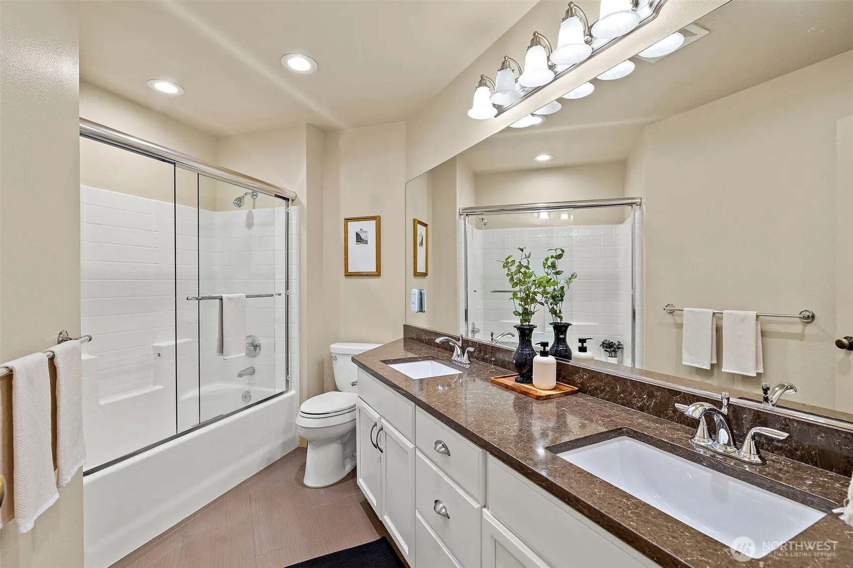9351 222nd Ave NE, Redmond, WA 98053