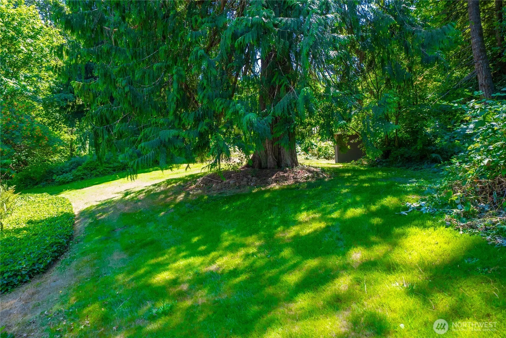 28511 SE Preston Way , Issaquah, WA 98027-8829
