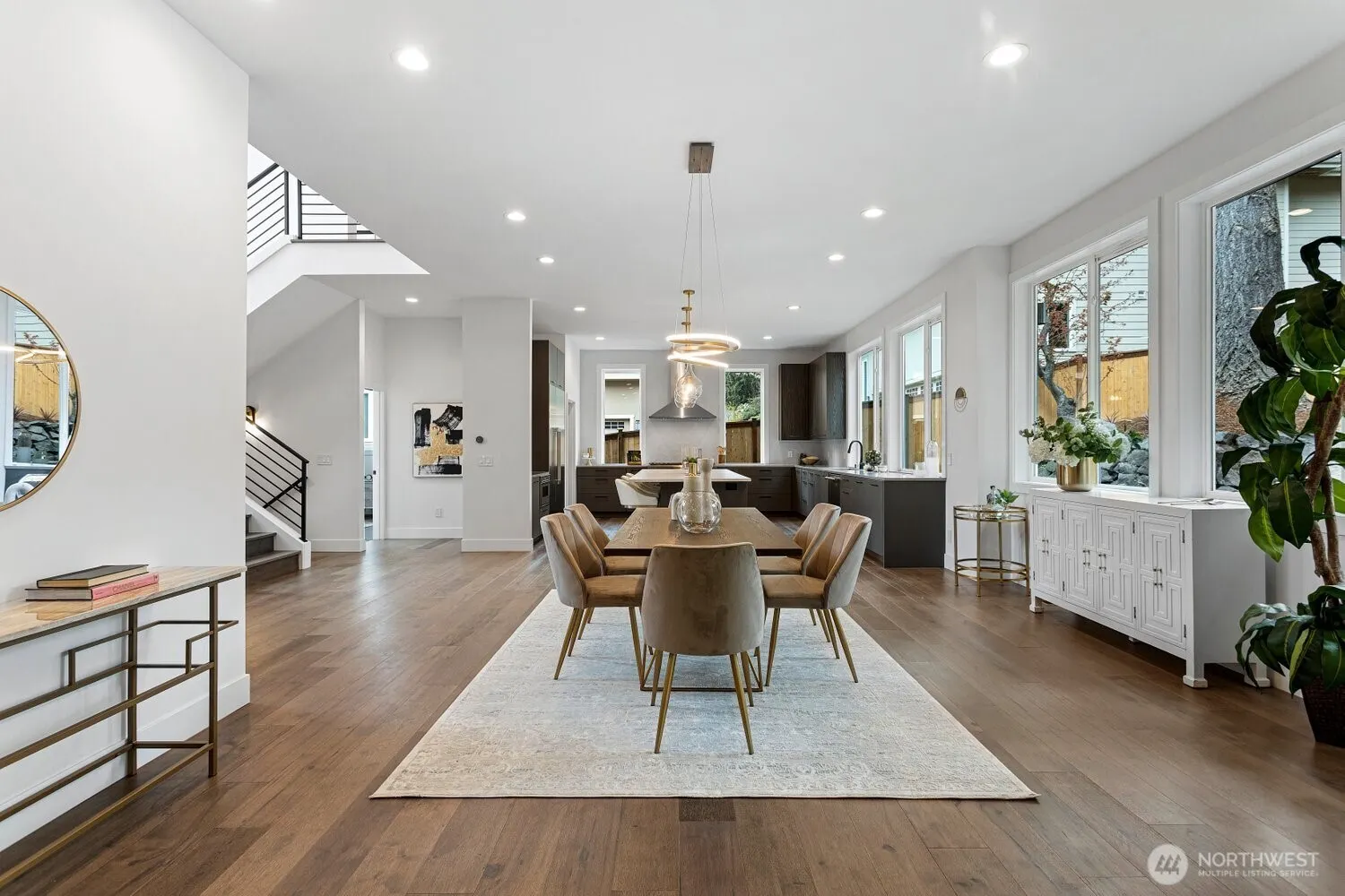 14 158th Place NE, Bellevue, WA 98008
