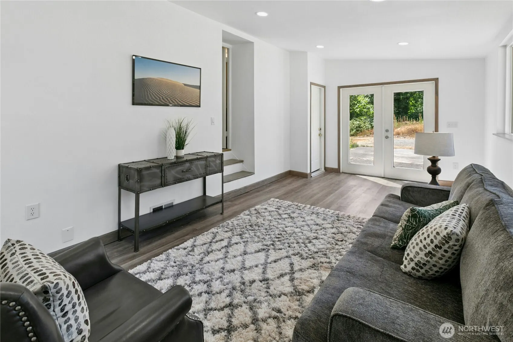 21614 SE May Valley Rd , Issaquah, WA 98027