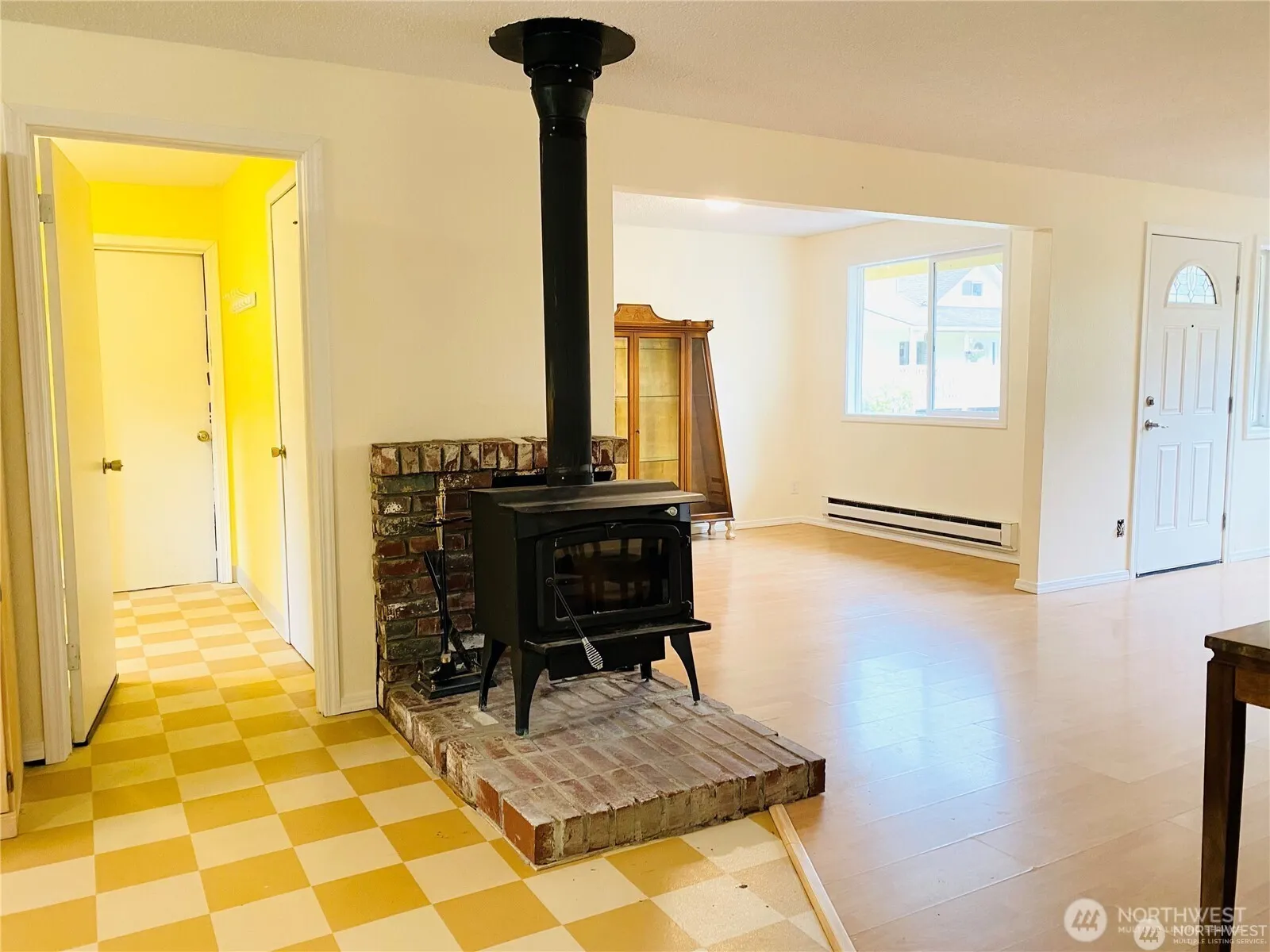 21614 SE May Valley Rd , Issaquah, WA 98027