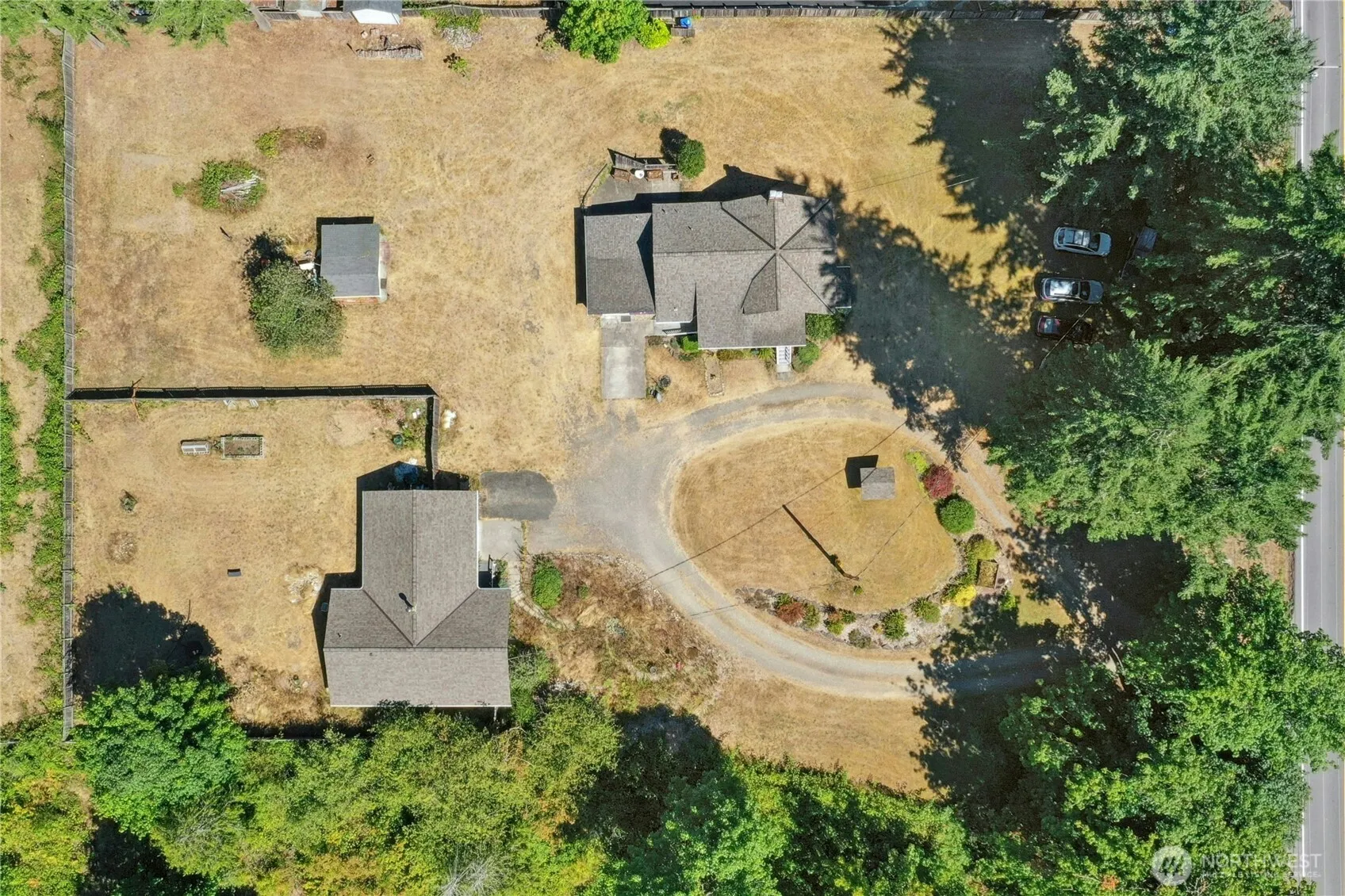 21614 SE May Valley Rd , Issaquah, WA 98027