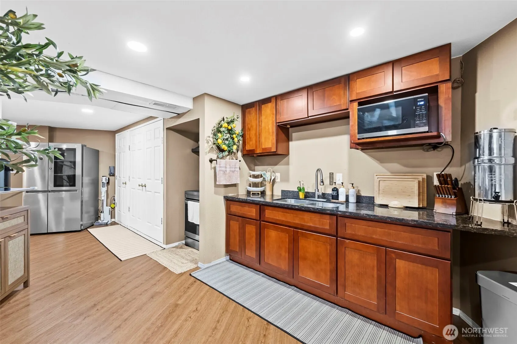 12433 SE 264th Street , Kent, WA 98030