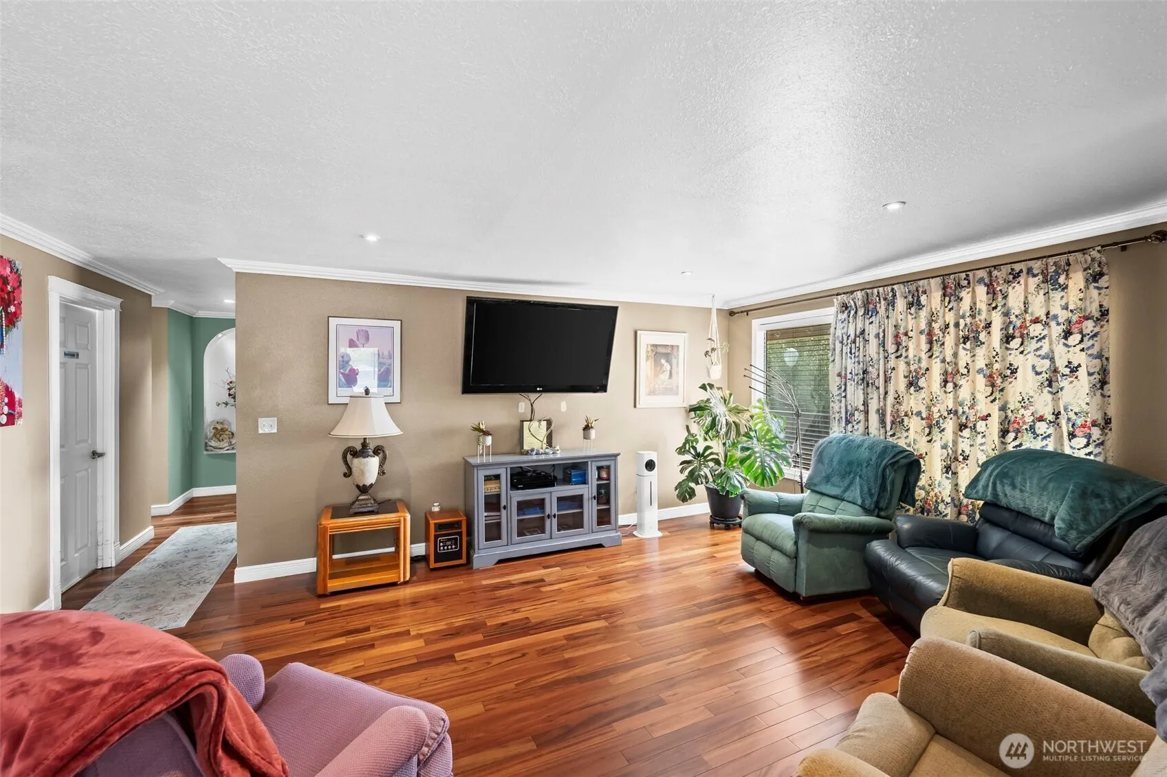 12433 SE 264th Street , Kent, WA 98030