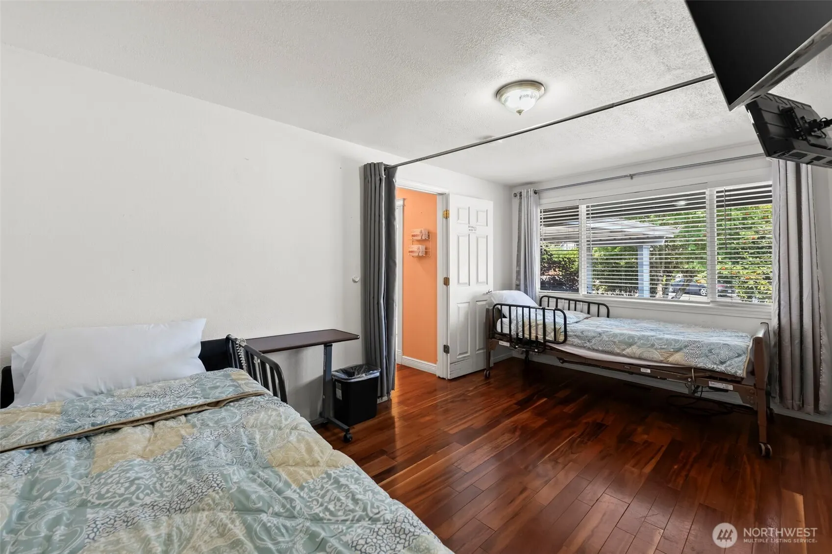12433 SE 264th Street , Kent, WA 98030