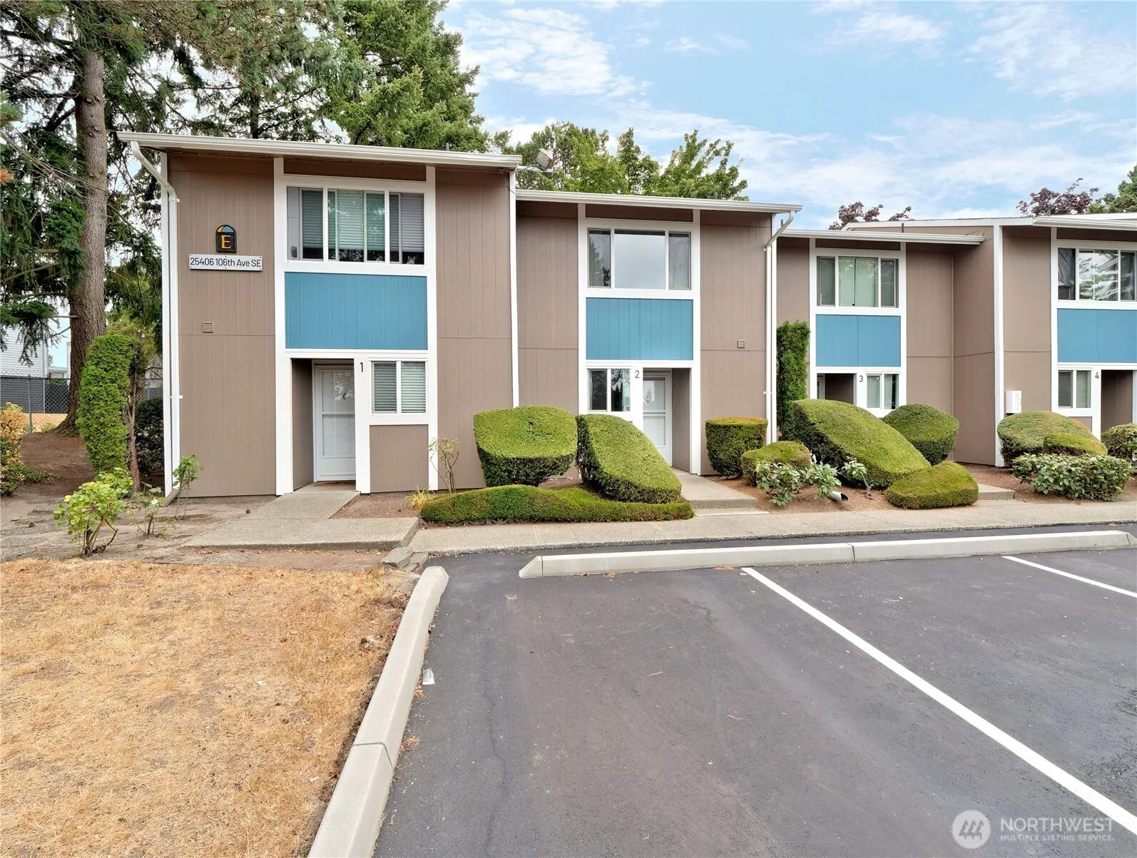 25406 106th Avenue SE #E2, Kent, WA 98030