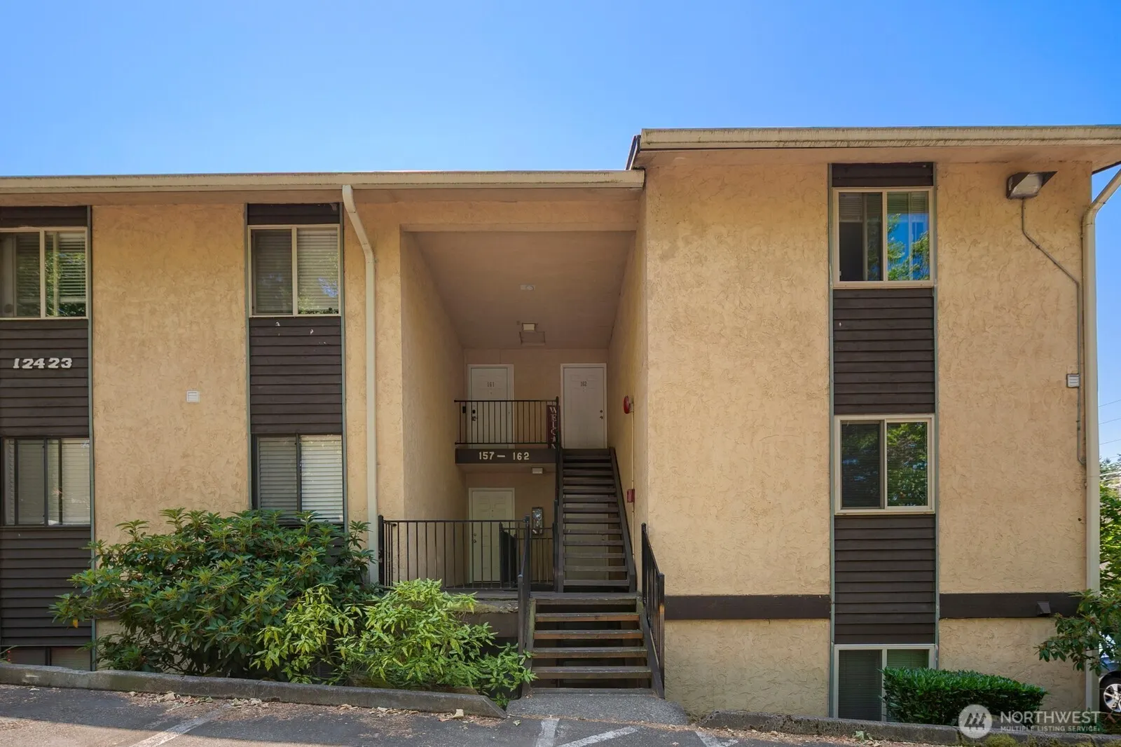 12423 NE 145th Place #B160, Kirkland, WA 98034