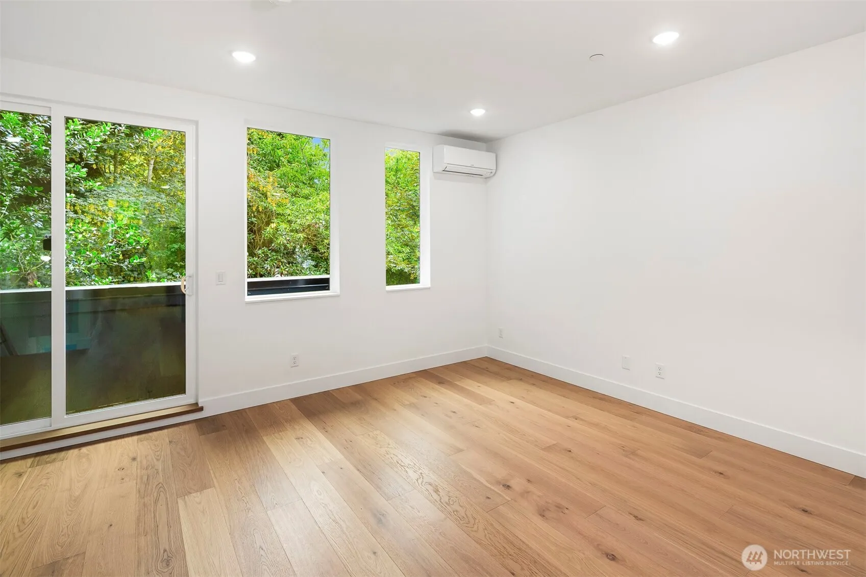725 18th Avenue #C, Seattle, WA 98122