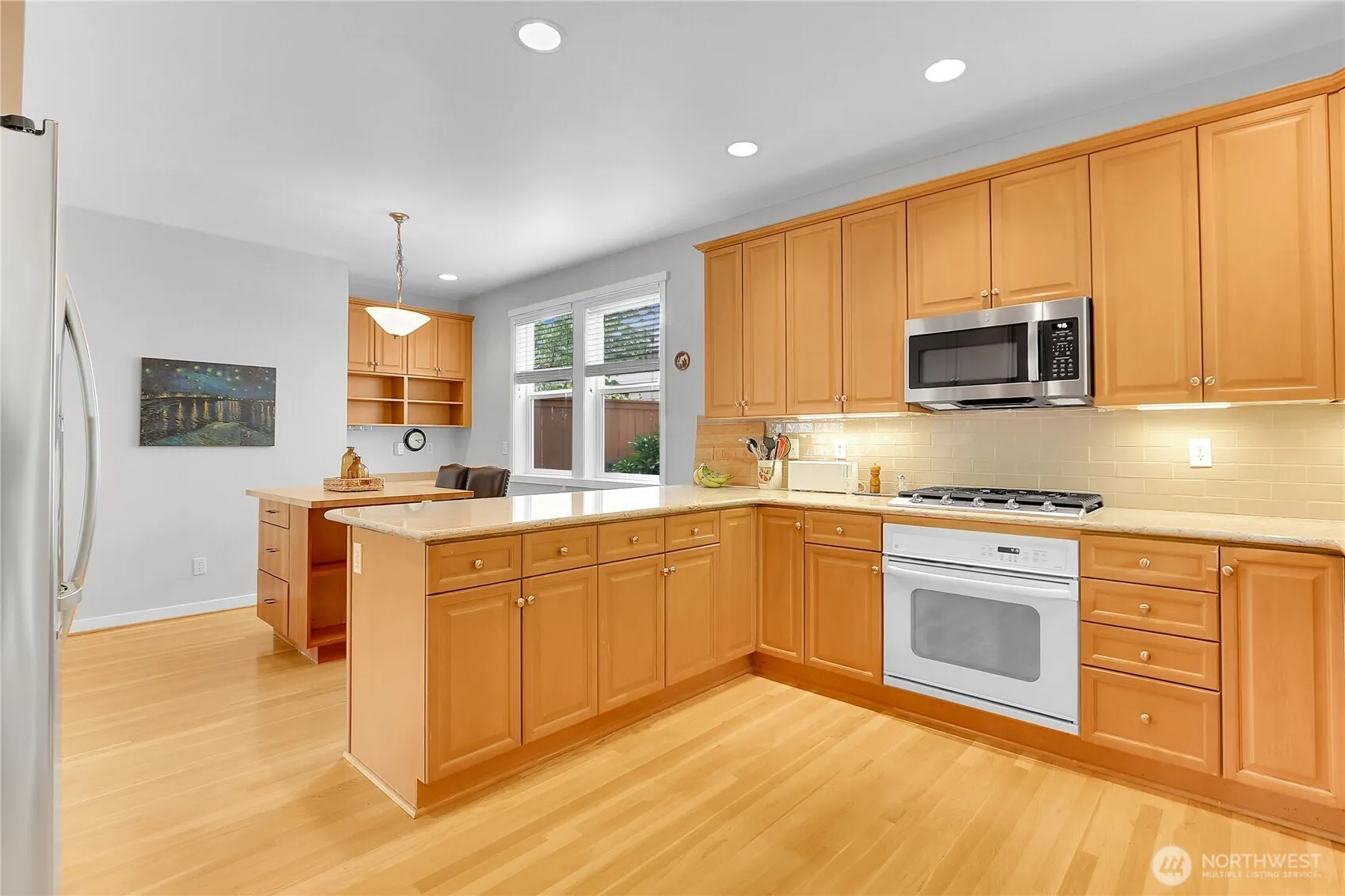 17021 Parkside Way SE, Renton, WA 98058