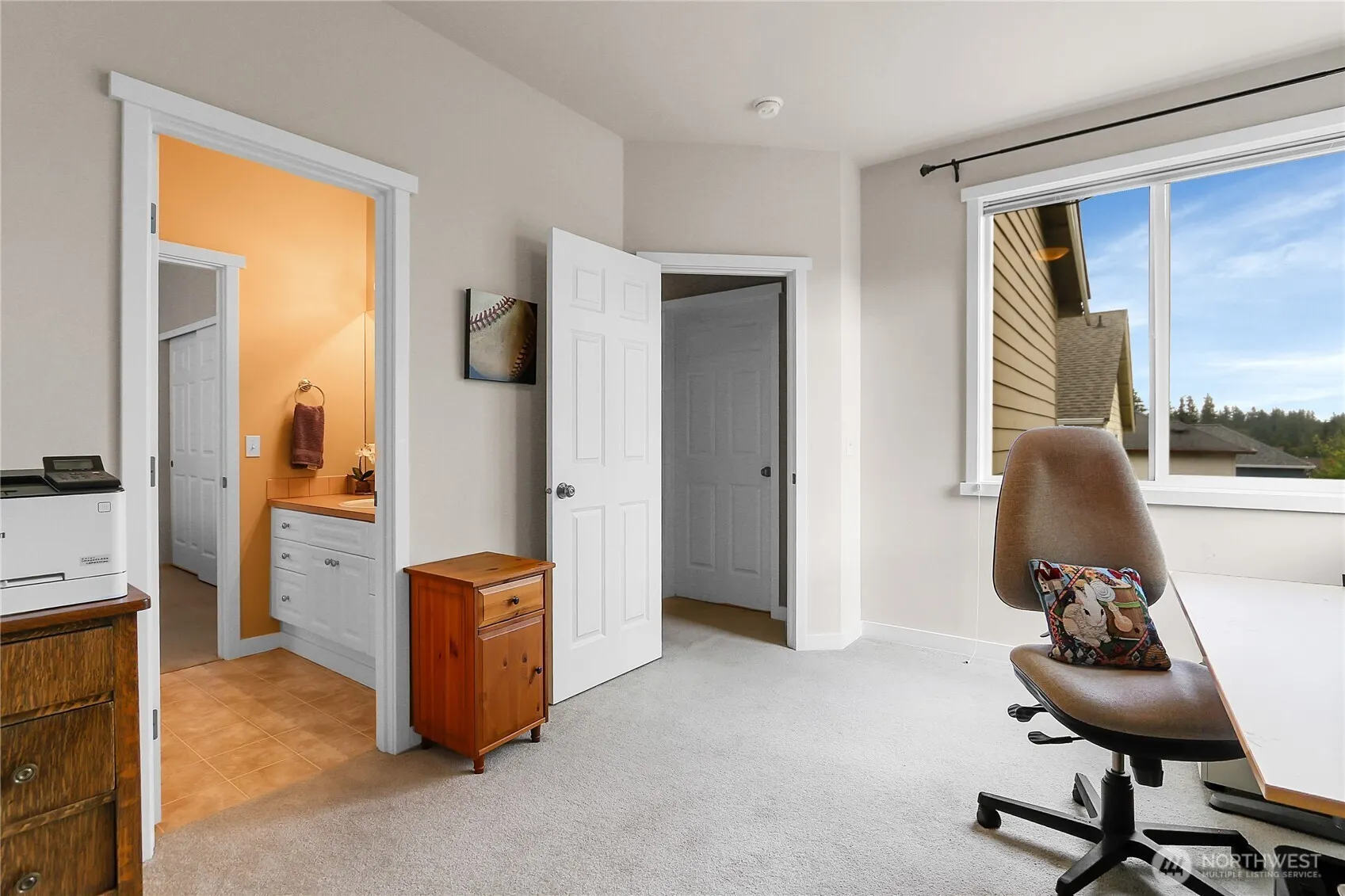 17021 Parkside Way SE, Renton, WA 98058