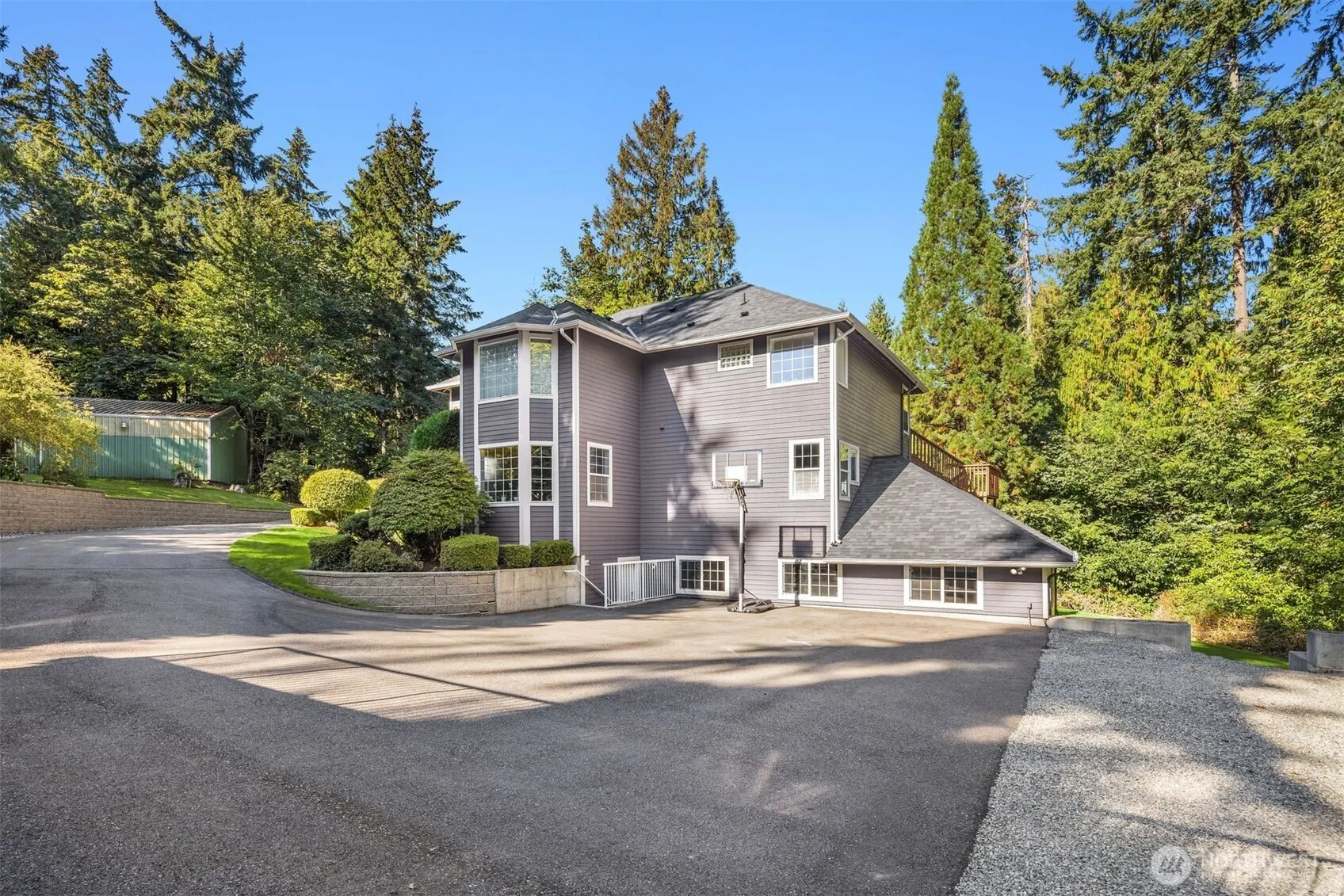 4210 182nd Avenue SE, Issaquah, WA 98027