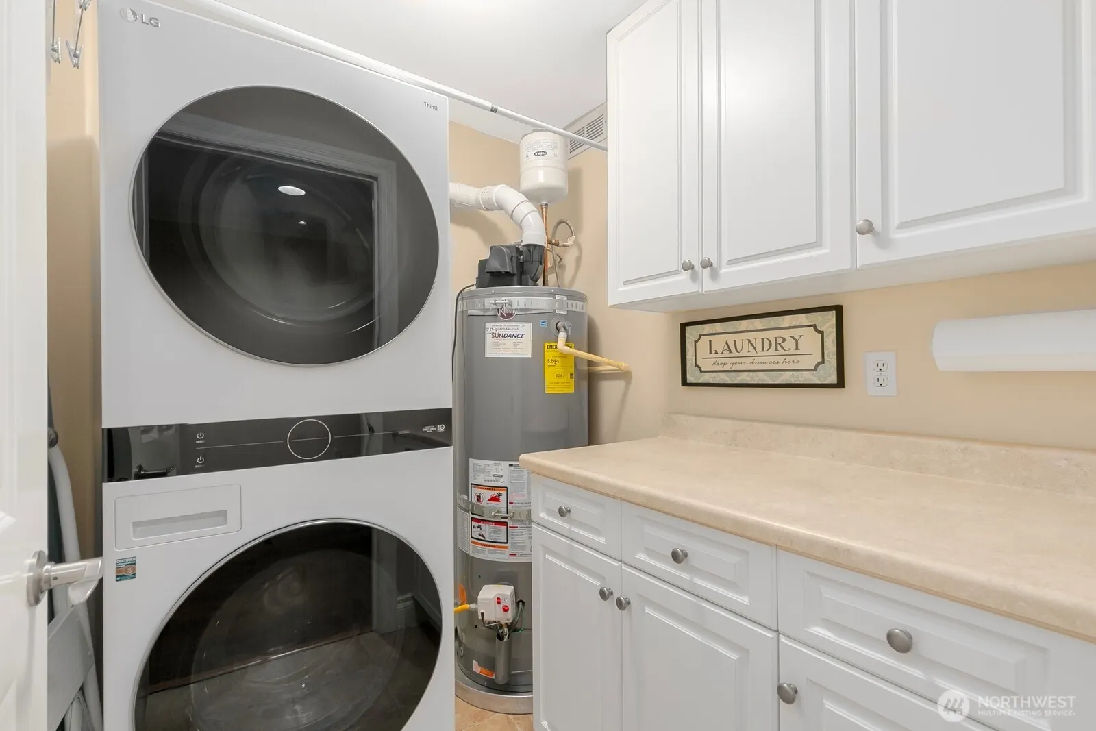 2100 Thorndyke Avenue W #101, Seattle, WA 98199