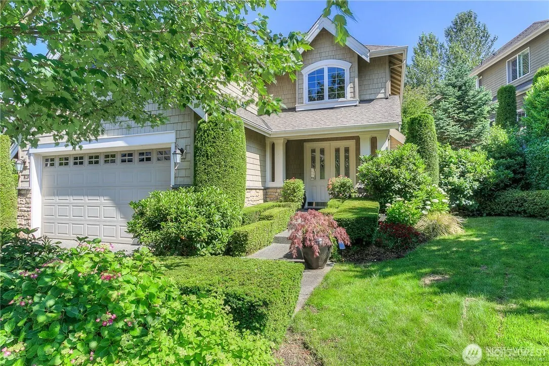 818 S 36th Place , Renton, WA 98055