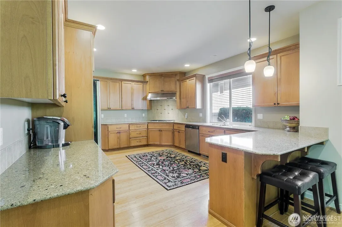 818 S 36th Place , Renton, WA 98055