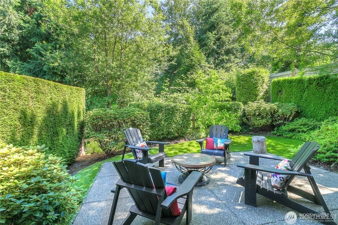 818 S 36th Place , Renton, WA 98055