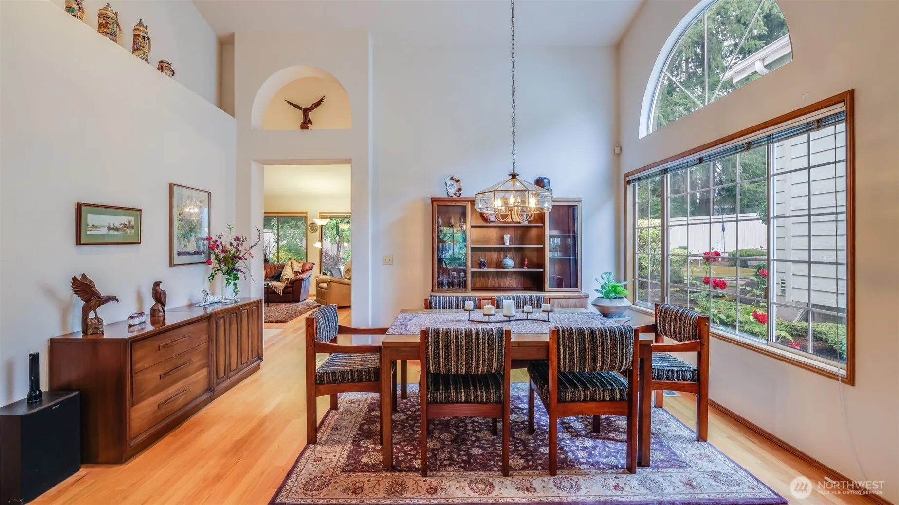 3642 254th Avenue SE, Sammamish, WA 98029