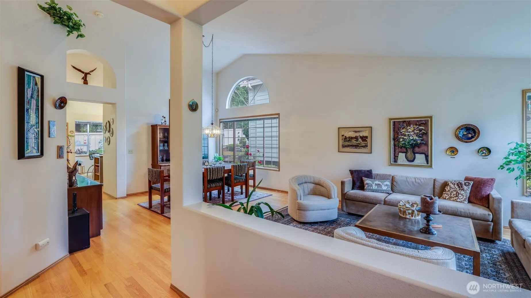 3642 254th Avenue SE, Sammamish, WA 98029