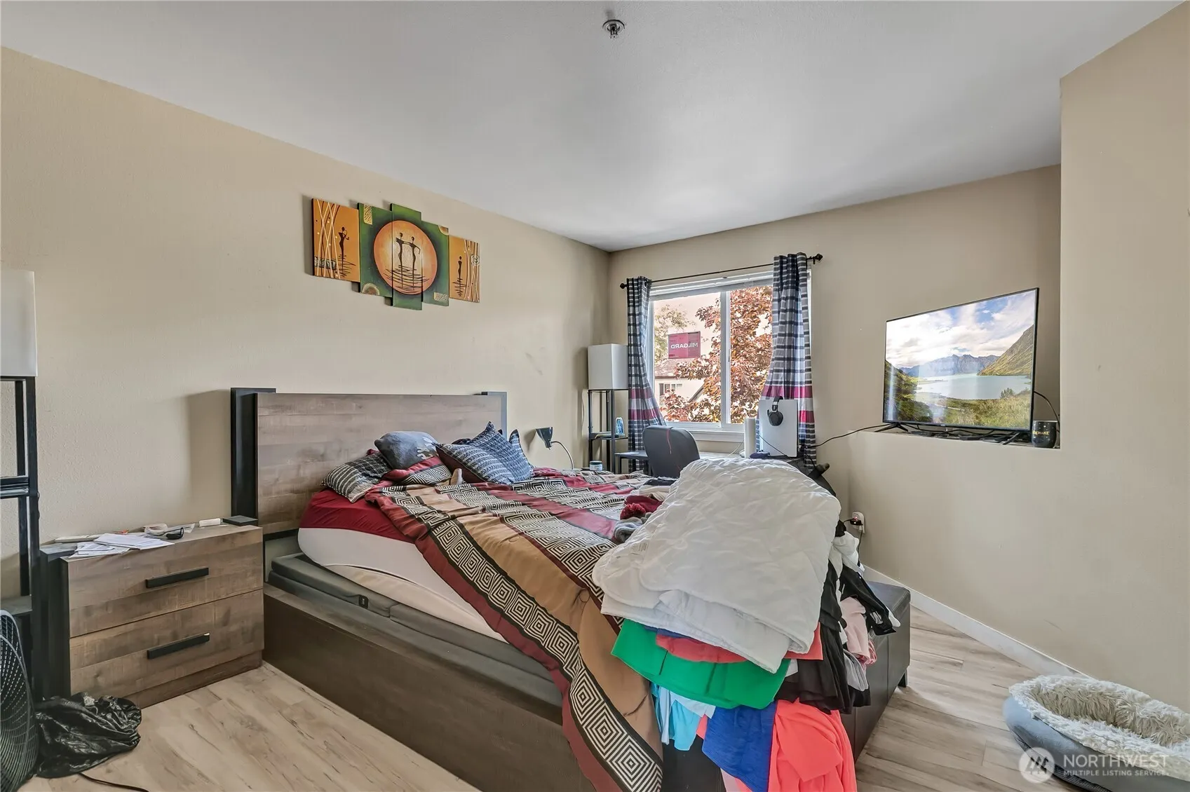6706 S 239th Place #E103, Kent, WA 98032