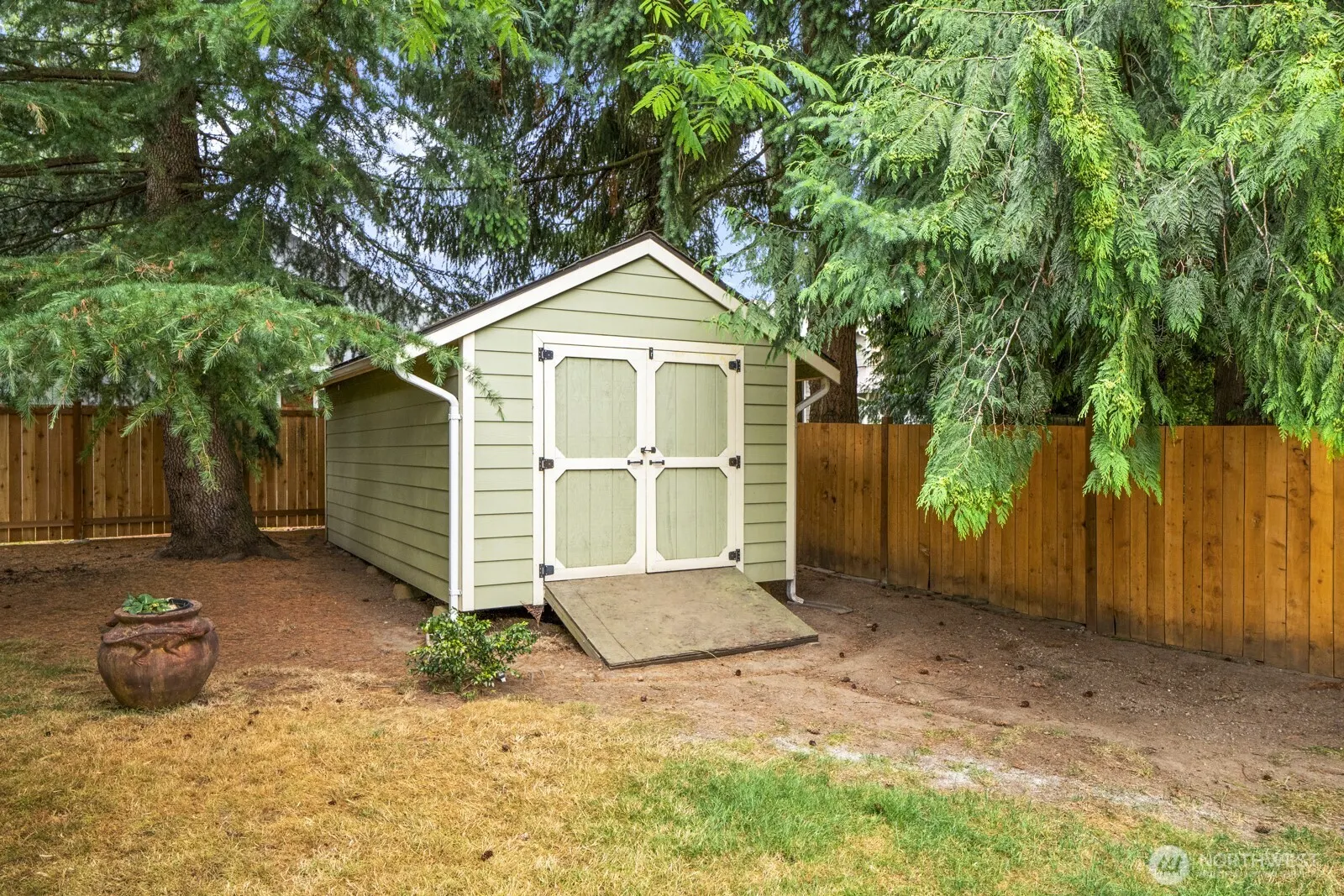 20027 10th Avenue W, Lynnwood, WA 98036
