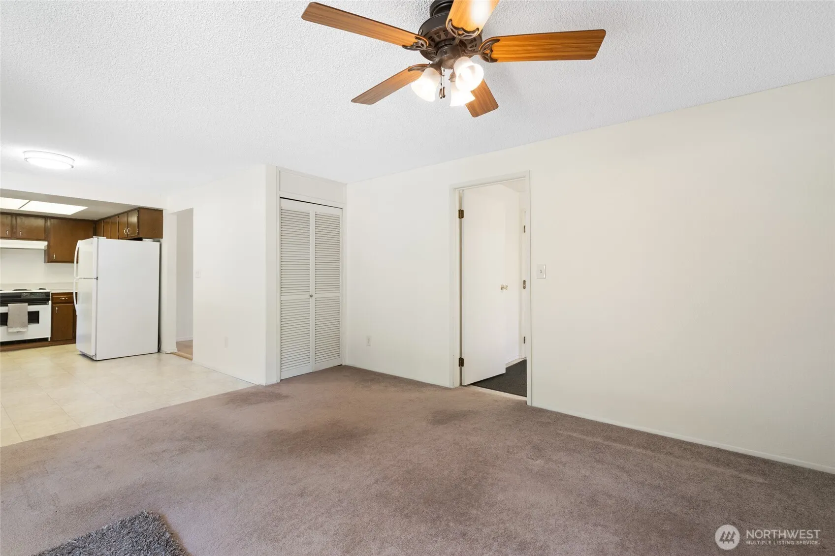 17094 142nd Place NE, Woodinville, WA 98072