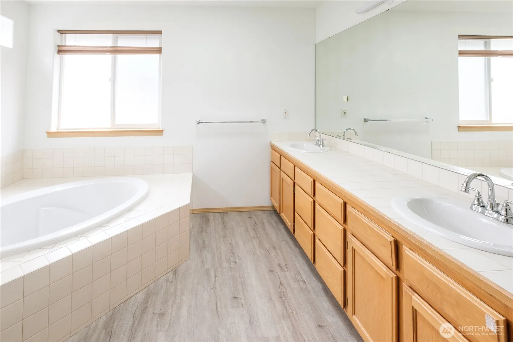 17610 14th Place W, Lynnwood, WA 98037-4031