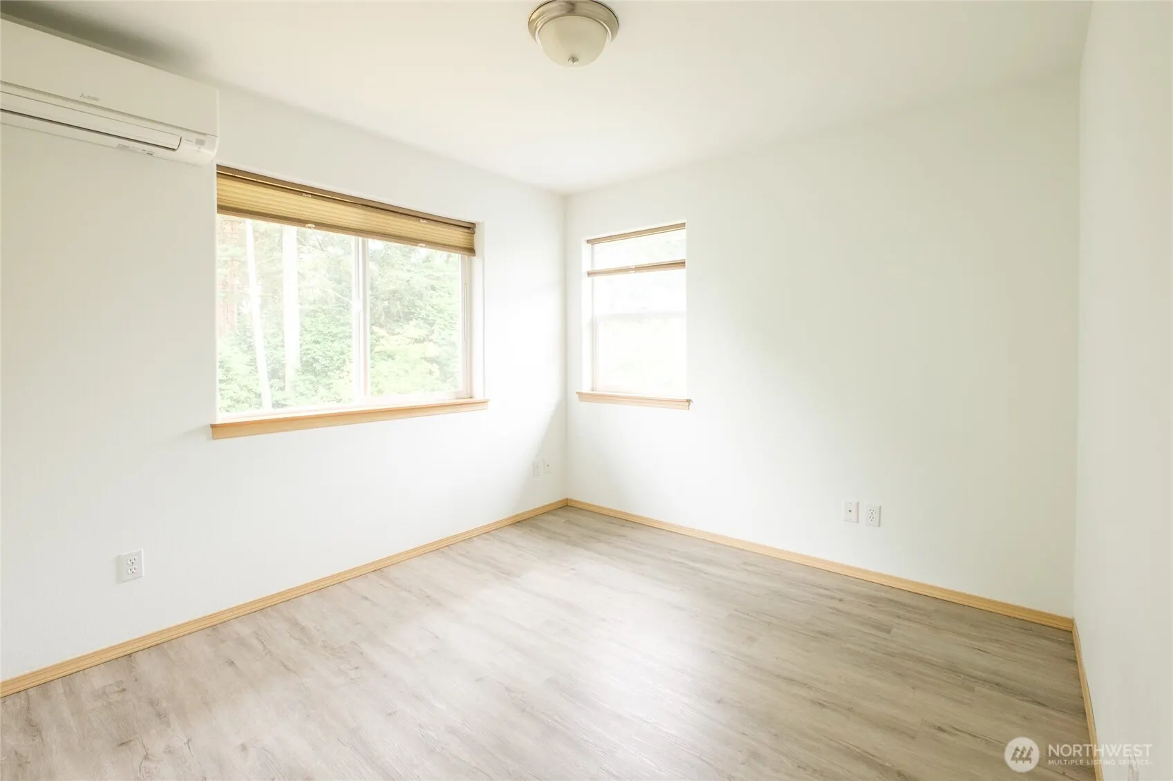 17610 14th Place W, Lynnwood, WA 98037-4031
